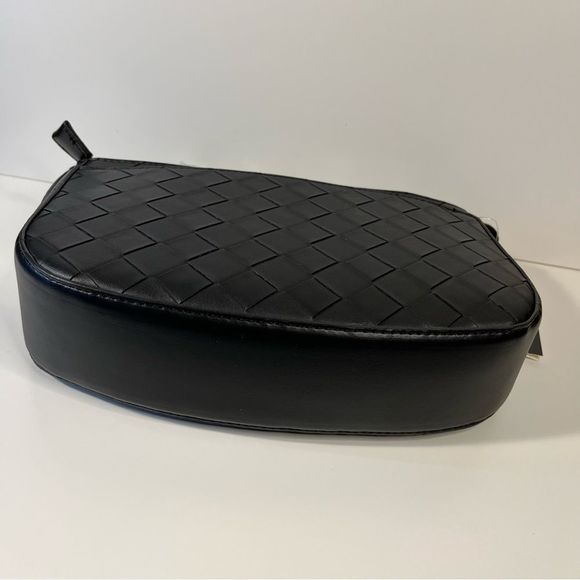 NWT London Fog Iris Woven Shoulder Bag - Picture 12 of 13